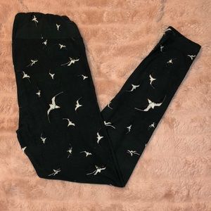 Seagull TC LulaRoe leggings